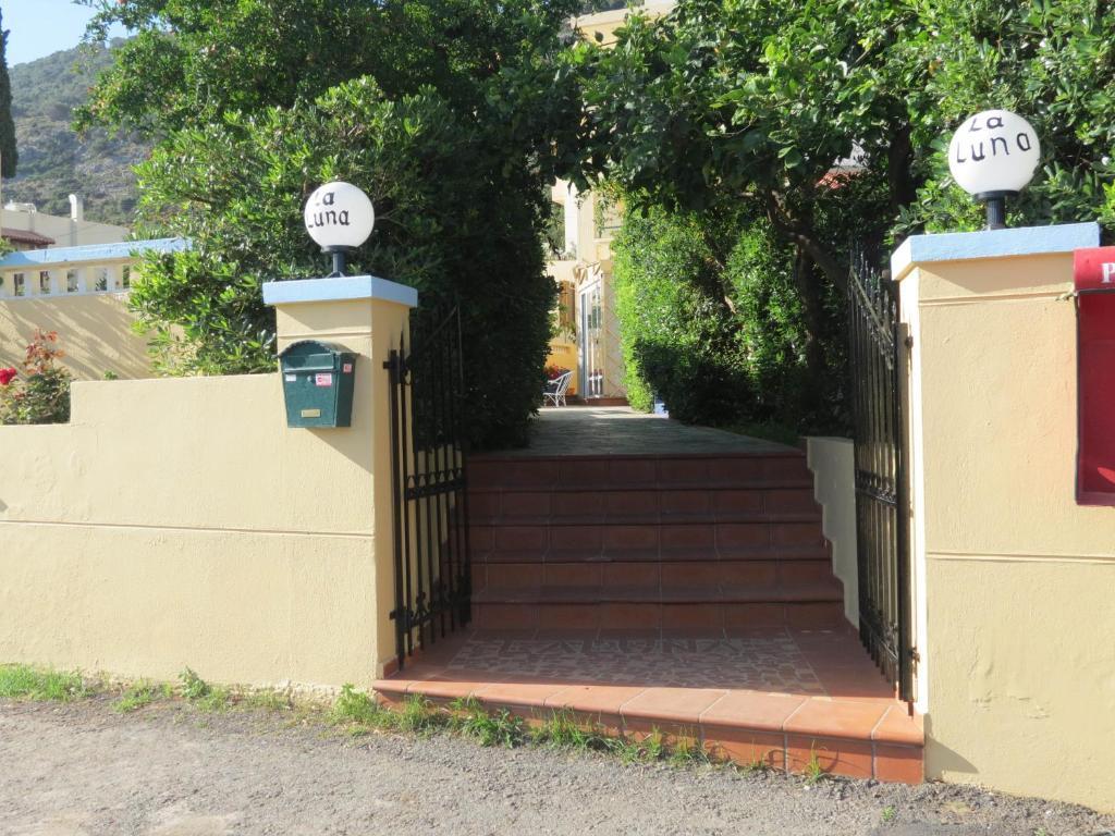 Aparthotel La Luna 3*